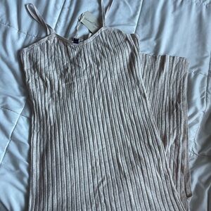 BNWT Universal Thread Maxi Knit Dress